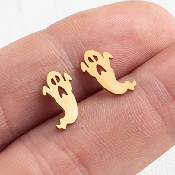 👻 Dainty Spooky Ghost Stud Earrings 👻 - Picture 1 of 4